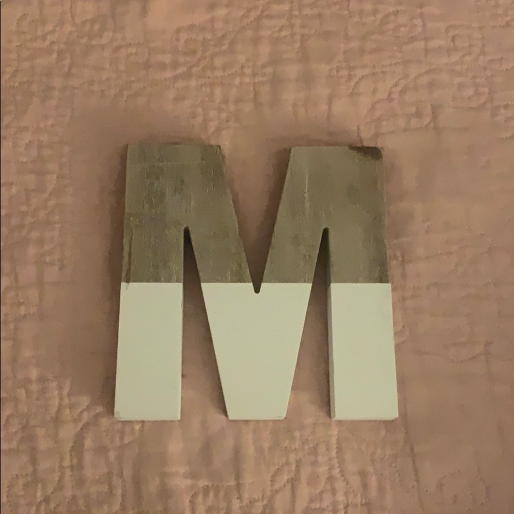 Decorative M